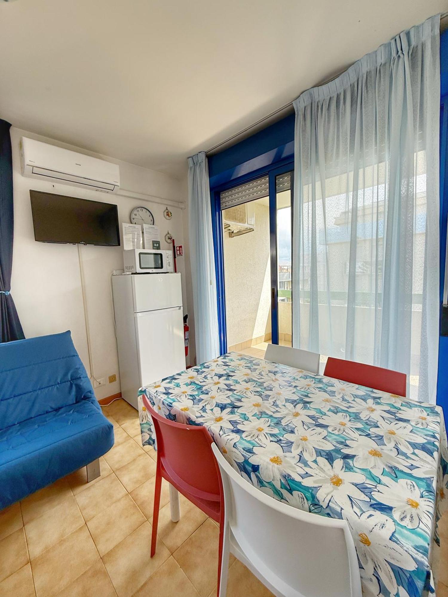 Grazioso Appartamento N 47 A 100Mt Dal Mare Bibione Luaran gambar